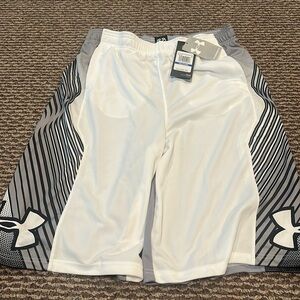 Under armour athletic shorts Youth XL BEAND NEW WITH TAGS